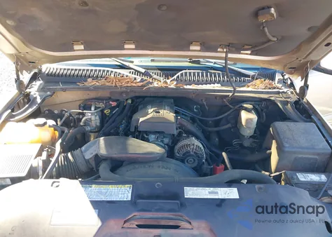 2000 Chevrolet Suburban 1500 Lt from USA, damaged, VIN 3GNFK16T7YG129525